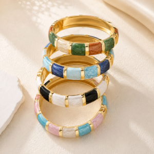 Bracelet Coloré Élégant – Une touche de charme pour chaque tenue