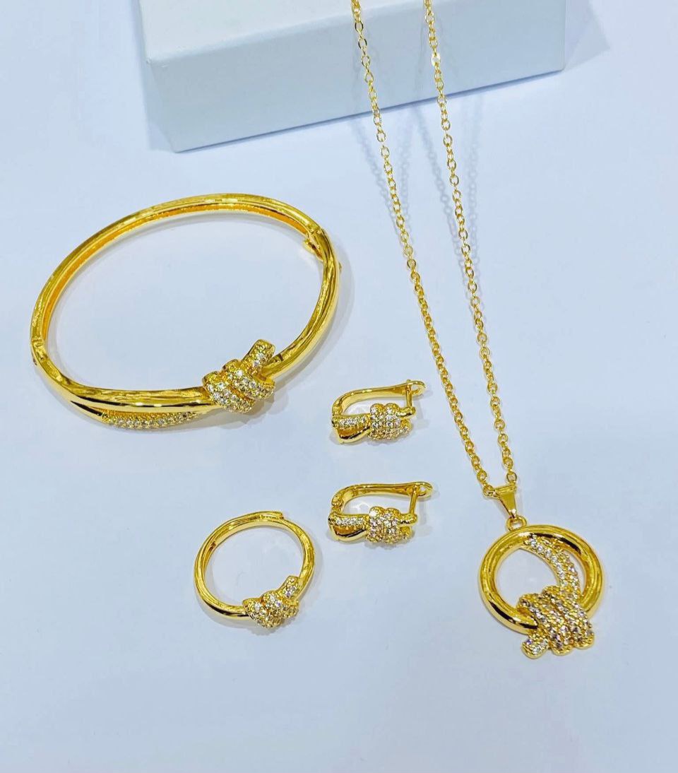 Parure "Nœud d'Amour Algérien" – L’élégance intemporelle - Image 2